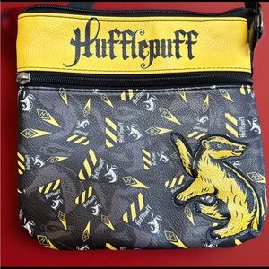 Harry Potter Hufflepuff  Black Yellow House Pride Bag Badger Hogwarts Loungefly